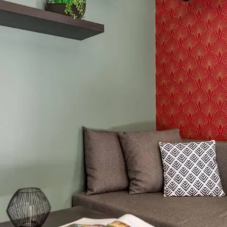 Апартаменты Le Carnot B1 Studio Cosy Et Chaleureux *